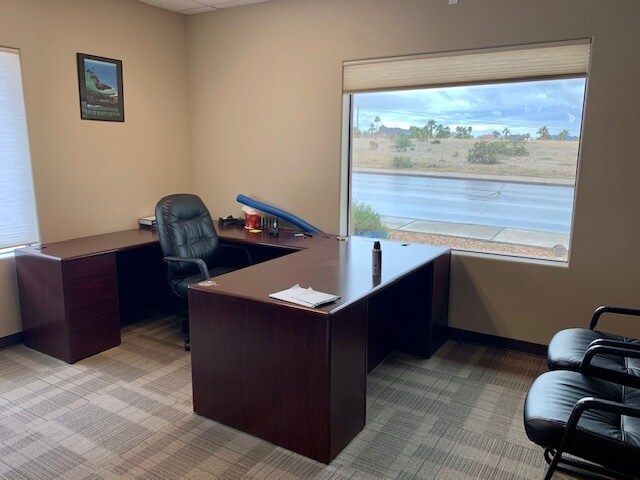 More Photos Of 60 Acoma Blvd S, Lake Havasu City Medical For Lease