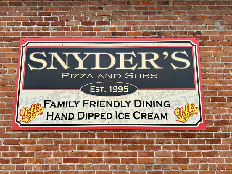 More Photos Of 24098 Front St, Grand Rapids Restaurant For Sale