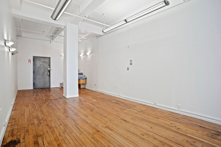 More Photos Of 134 W 26th St, New York Loft Creative Space For Sale