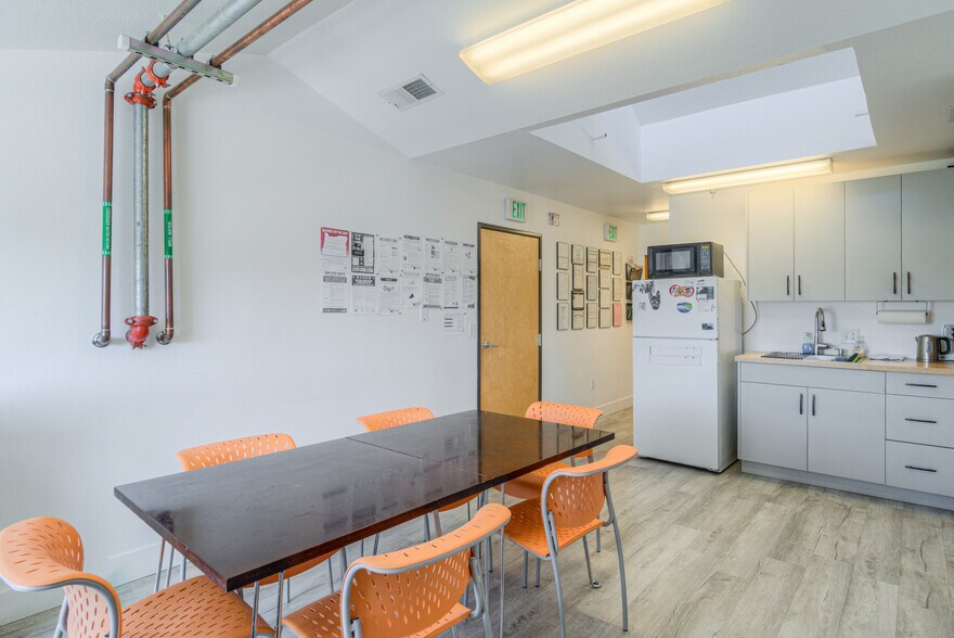 More Photos Of , Bend Unknown For Sale