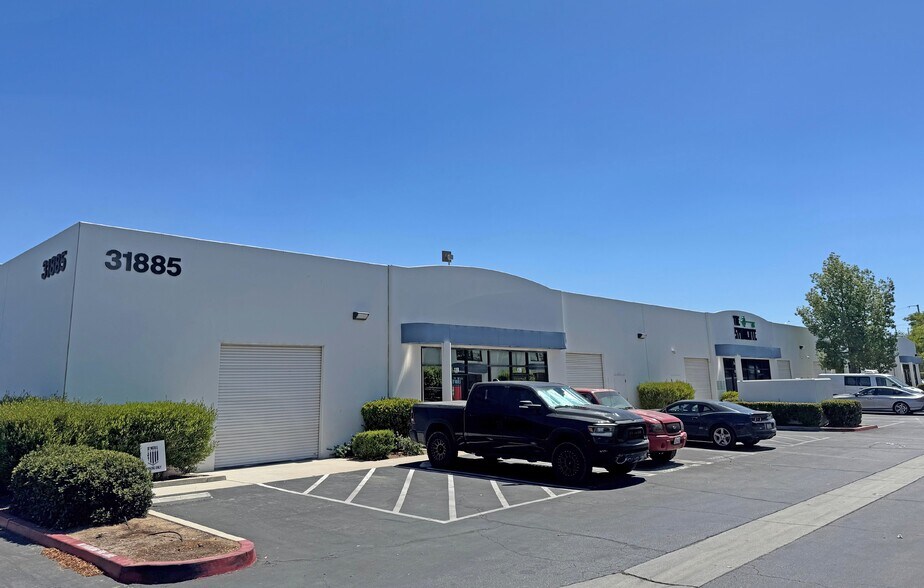 Primary Photo Of 31885 Corydon Rd, Lake Elsinore Warehouse For Lease