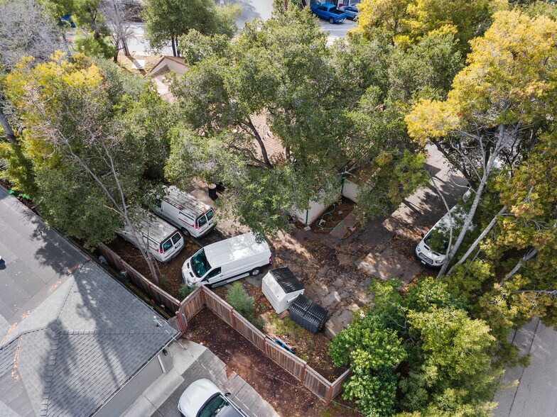 More Photos Of 14496 Oak Pl, Saratoga Restaurant For Sale