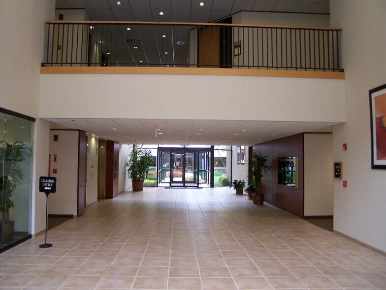 More Photos Of 12000 Ford Rd, Dallas Unknown For Lease