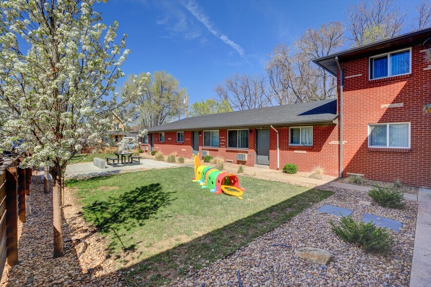 More Photos Of 5978 W 29th Ave, Edgewater Apartments For Sale