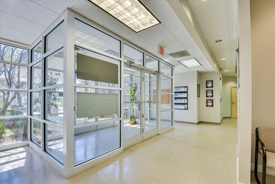 More Photos Of 191 Center South Blvd, Aiken Medical For Sale