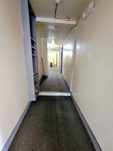 More Photos Of 302 S 6th St, Lebanon Storefront Retail Residential For Sale