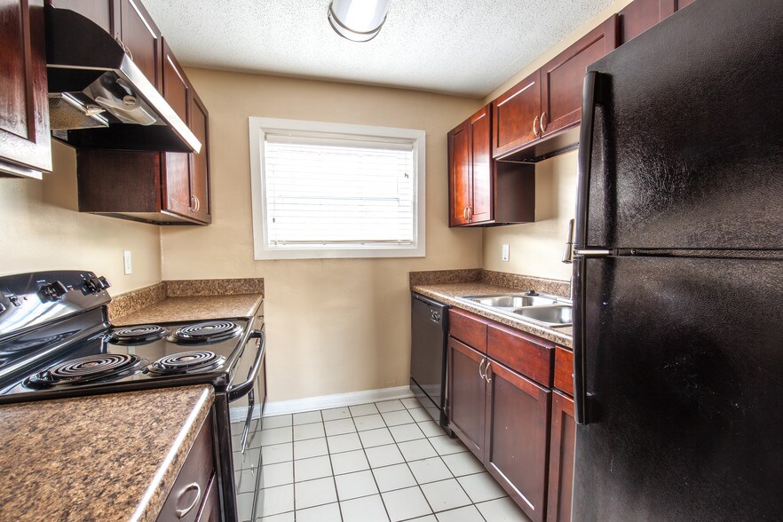 More Photos Of 1003-1019 Washington St SW, Atlanta Apartments For Sale