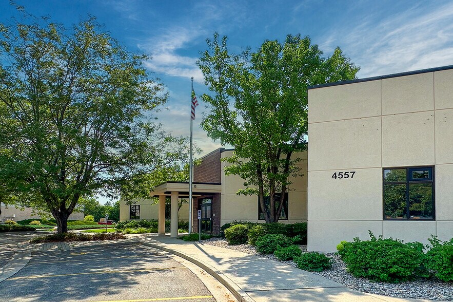 Primary Photo Of 4557 Denrose Ct, Fort Collins Warehouse For Sale