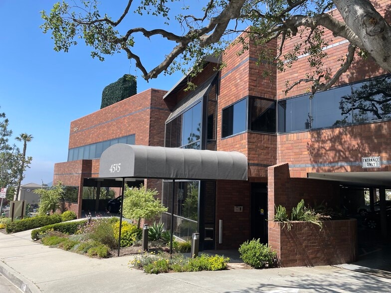 More Photos Of 4515 Ocean View Blvd, La Cañada Flintridge Medical For Lease