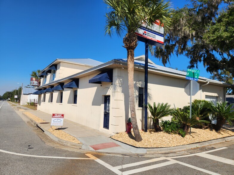 More Photos Of 2400 Newcastle St, Brunswick Office Residential For Lease