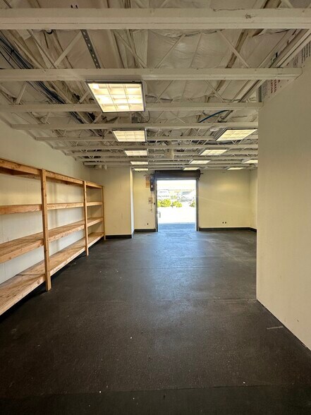 More Photos Of 2300 Knoll Dr, Ventura Manufacturing For Lease