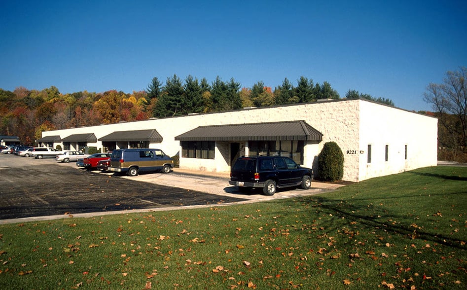 More Photos Of 9221 Ravenna Rd, Twinsburg Light Distribution For Sale