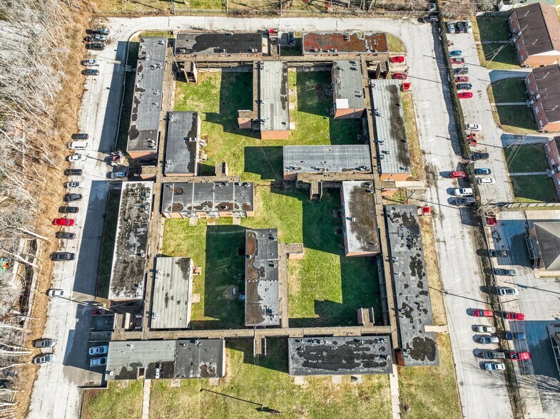 More Photos Of 1100 Arthur St, Iowa City Apartments For Sale