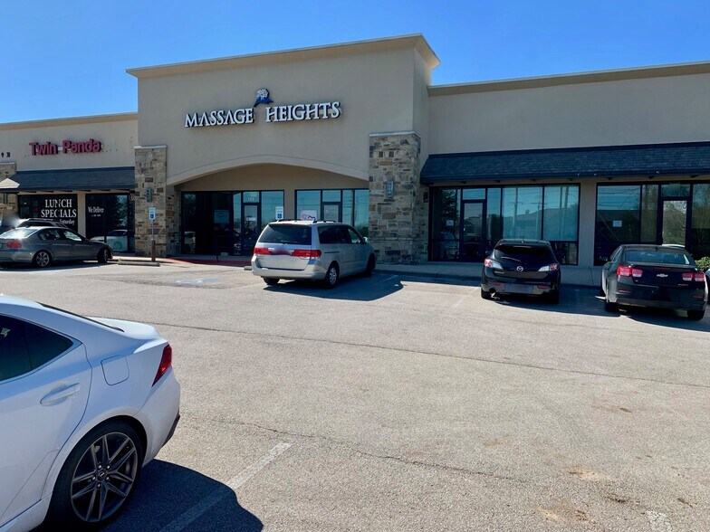 Primary Photo Of 9231 W Parmer Ln, Austin Storefront Retail Office For Lease