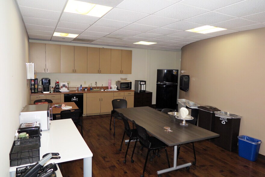 More Photos Of 10275 N De Anza Blvd, Cupertino Medical For Lease
