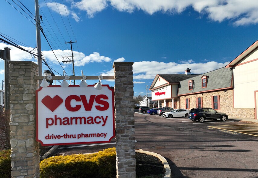 More Photos Of 2801 Egypt Rd, Audubon Drugstore For Sale