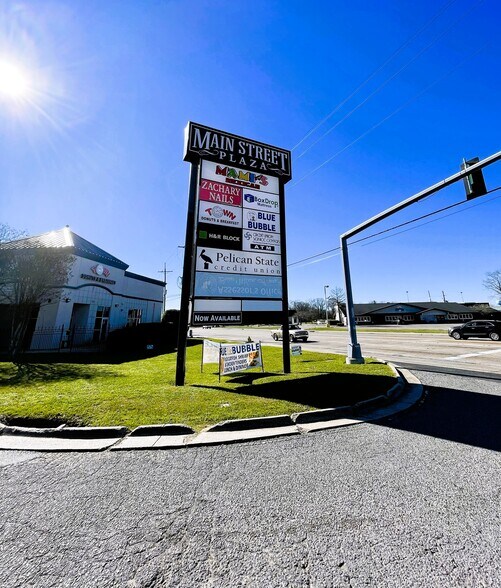 More Photos Of 5810 Main St, Zachary Unknown For Lease