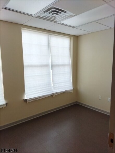 More Photos Of 250 Old New Brunswick Rd, Piscataway Unknown For Lease