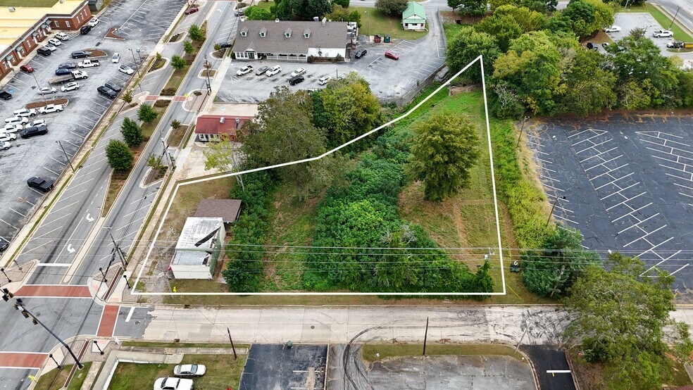 More Photos Of 406 E Solomon St, Griffin Office For Sale