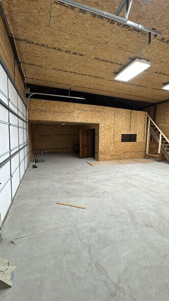 More Photos Of 4915 N Dixie Dr, Dayton Convenience Store For Sale