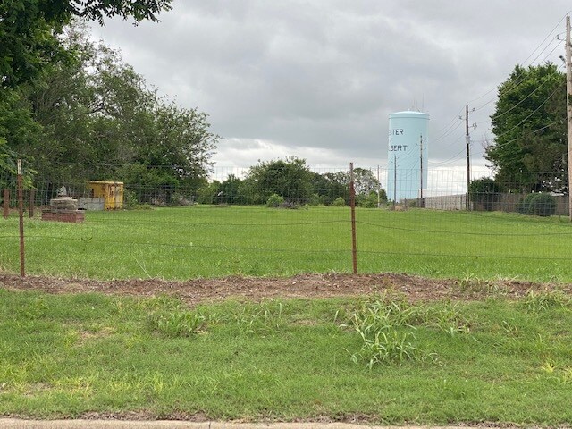 More Photos Of 2910 Hardy Springs Rd, Mcalester Storefront Retail Office For Sale