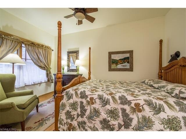 More Photos Of 111 Fiddlehead Ln, Zirconia Specialty For Sale