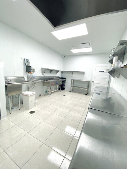 More Photos Of 4116 State Highway 121, Carrollton Storefront Retail Office For Sale