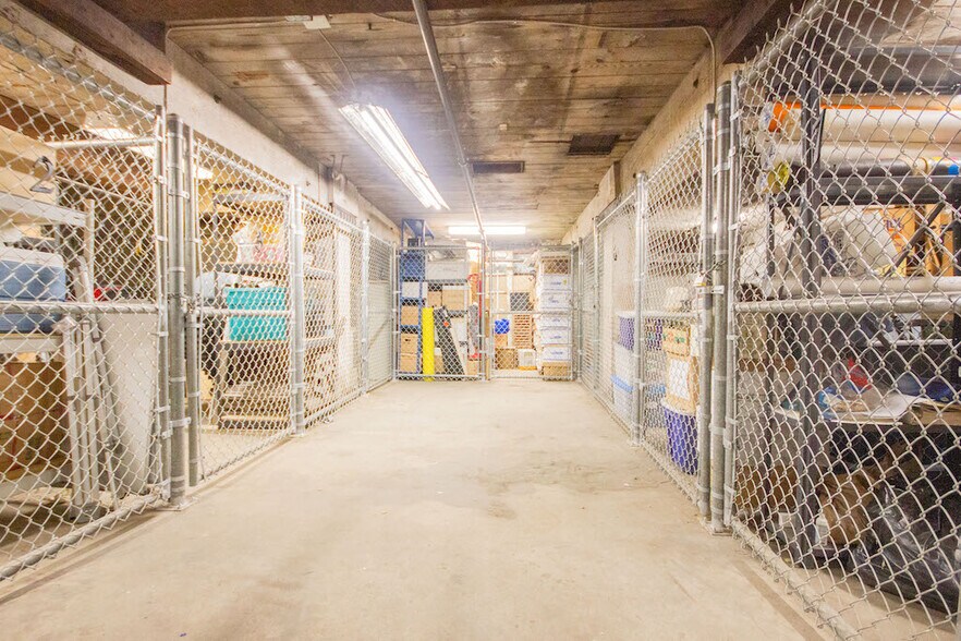 More Photos Of 211 Columbia St, Vancouver Office For Sale