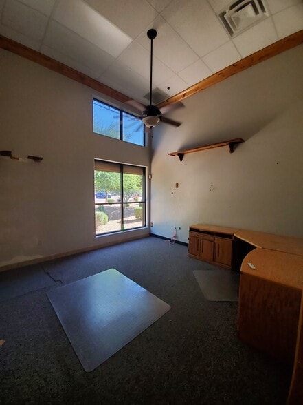 More Photos Of 6740 E University Dr, Mesa Unknown For Lease