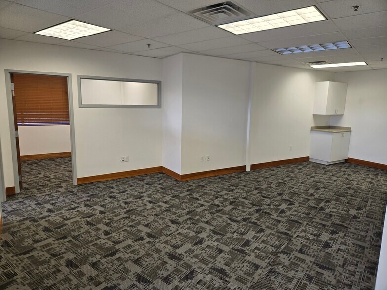 More Photos Of 4548 Atherton Dr, Salt Lake City Office For Lease