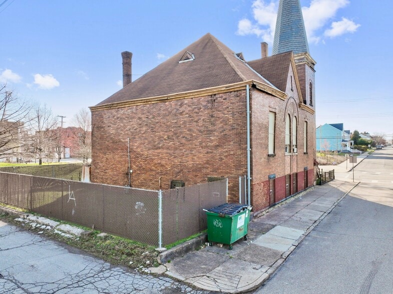More Photos Of 301 Larimer Ave, Pittsburgh Religious Facility For Sale