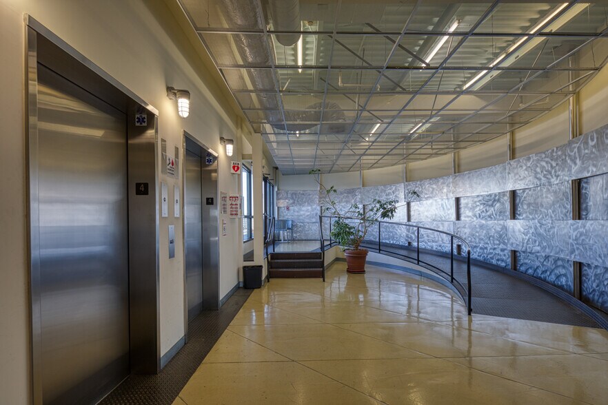 More Photos Of 1608 4th St, Berkeley Office For Lease