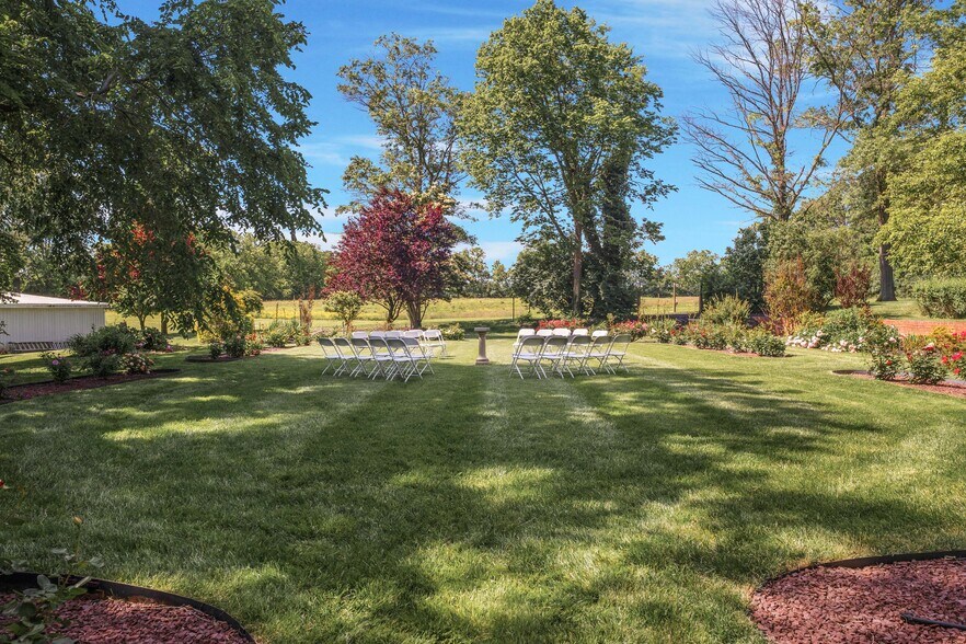 More Photos Of 1902 Jefferson Pike, Brunswick Lodge Meeting Hall For Lease