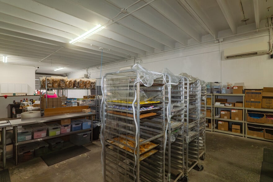 More Photos Of 1785 NW 21st Ter, Miami Warehouse For Sale