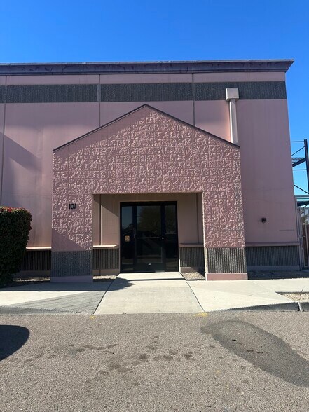 More Photos Of 1110 S Horne, Mesa Warehouse For Sale