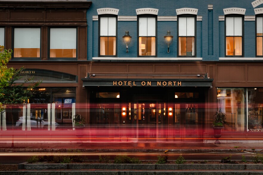 More Photos Of 297 North St, Pittsfield Hotel For Sale