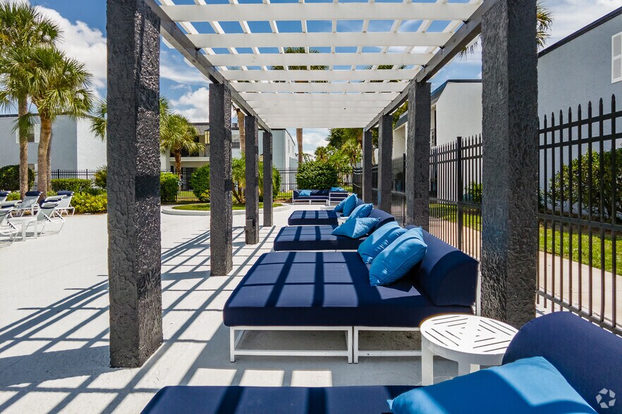 More Photos Of 7315 W Hanna Ave, Tampa Apartments For Sale