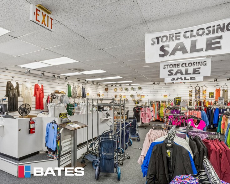 More Photos Of 1505 Wycliff Ave, Dallas Showroom For Lease