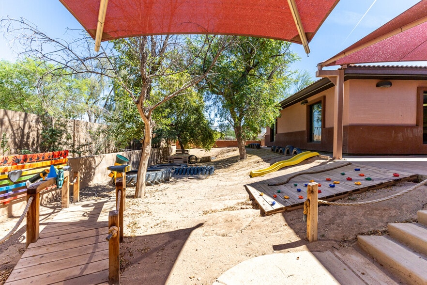 More Photos Of 1494 S Gilbert Rd, Gilbert Daycare Center For Lease