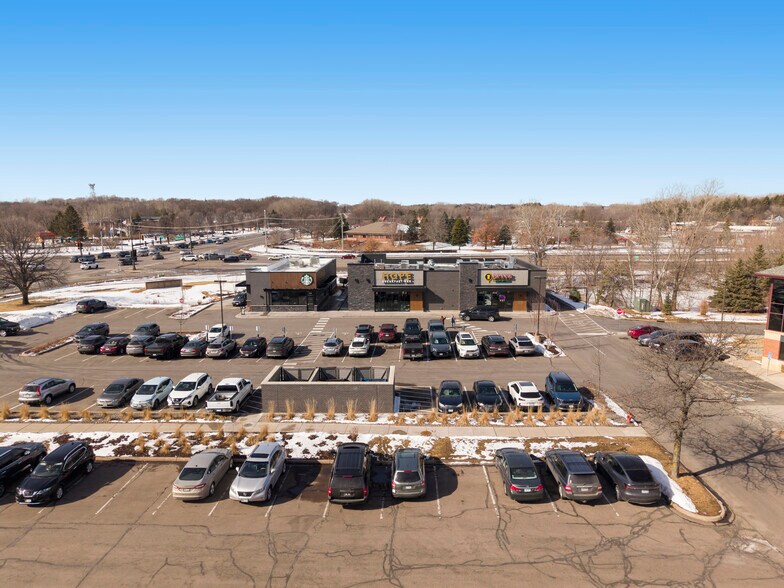 More Photos Of 1940 Donegal Dr, Woodbury Storefront For Sale