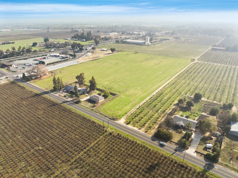 More Photos Of 19101 N Highway 99, Acampo Land For Sale