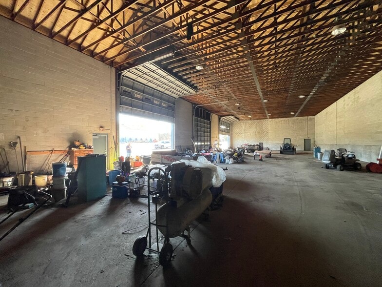 More Photos Of 61 Ffyler Pl, Suffield Unknown For Lease