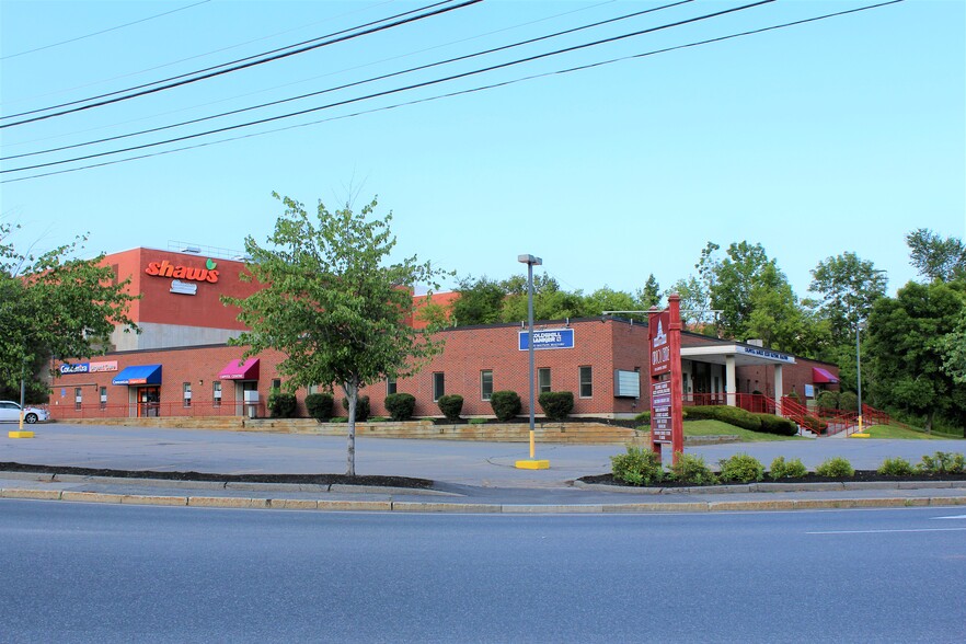 More Photos Of 219 Capitol St, Augusta Office For Lease