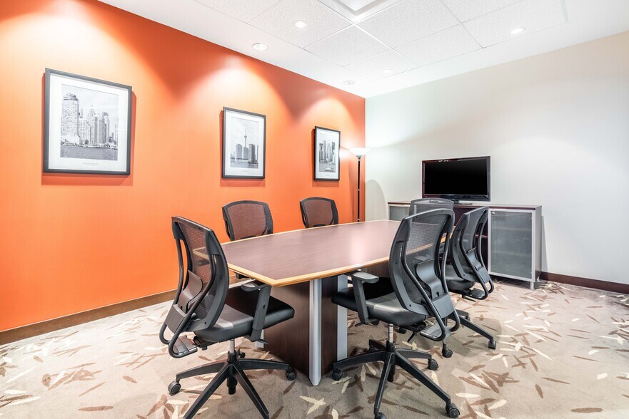 More Photos Of 1235 Bay St, Toronto Coworking Space