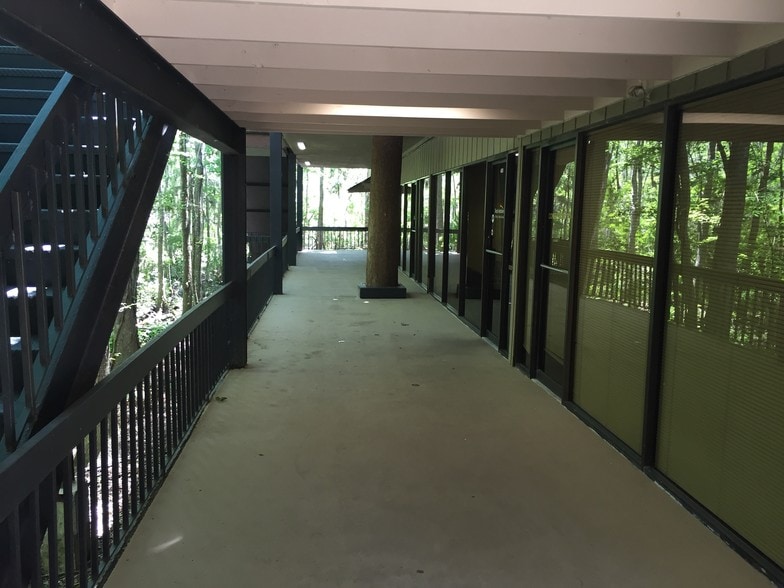 More Photos Of 2301 Park Ave, Orange Park Coworking Space