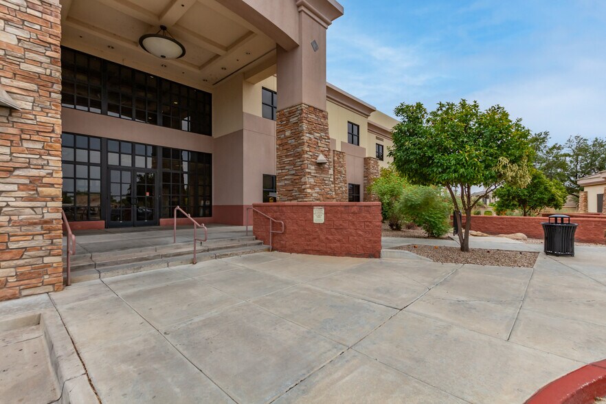 More Photos Of 1425 W Elliot Rd, Gilbert Medical For Lease