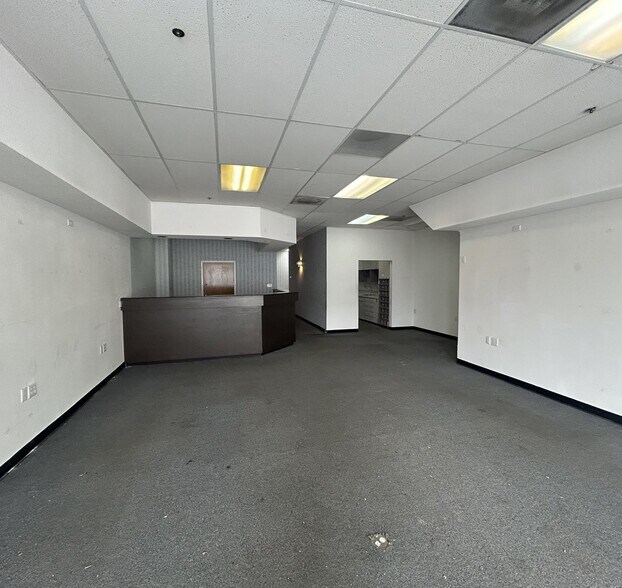 More Photos Of 834 Taraval St, San Francisco Storefront Retail Office For Lease
