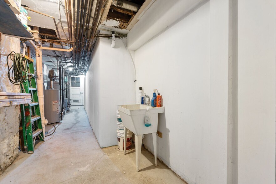 More Photos Of 14 48th St, Weehawken Apartments For Sale