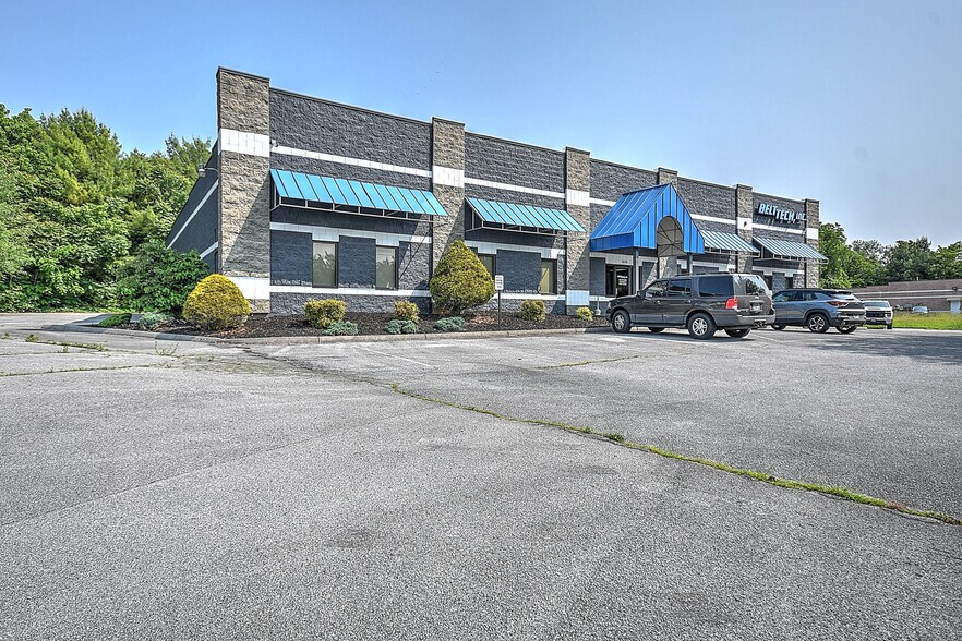 More Photos Of 10376 Wallace Alley St, Kingsport Office For Lease