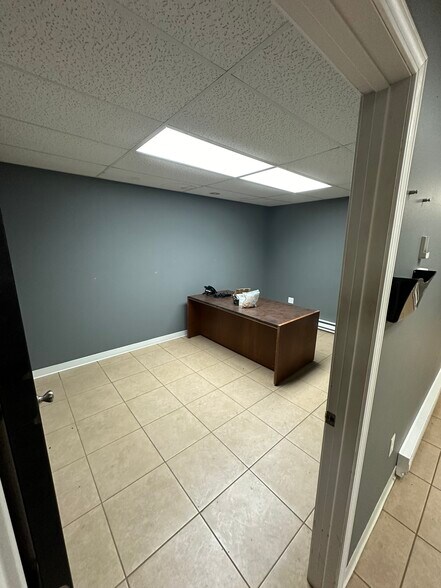 More Photos Of 410 S 1st St, New Salem Industrial For Sale